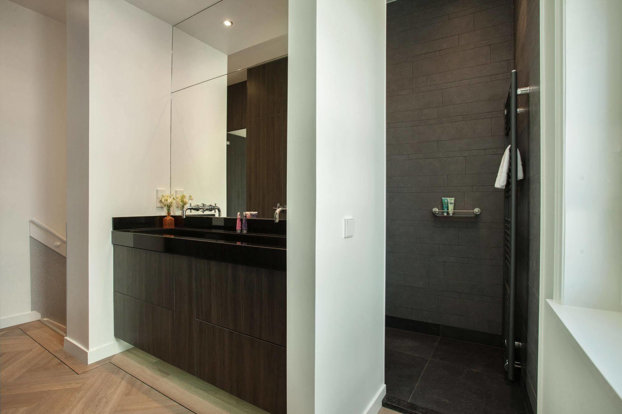 Stayci Serviced Apartments Denneweg กรุงเฮก ภายนอก รูปภาพ